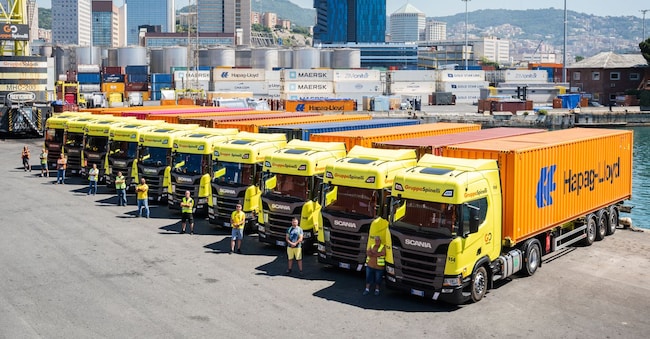 Il gruppo Spinelli investe nel rinnovo della flotta e punta ancora su Scania. L’azienda genovese ha introdotto 40 nuovi Scania Super da 460 CV. I Tir sono alimentati con Hvo (olio vegetale idrotrattato)