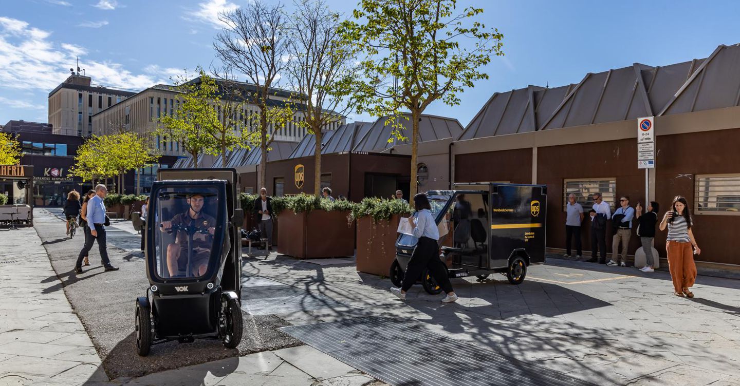 Mobilità sostenibile, nel centro di Firenze arrivano le cargo bike