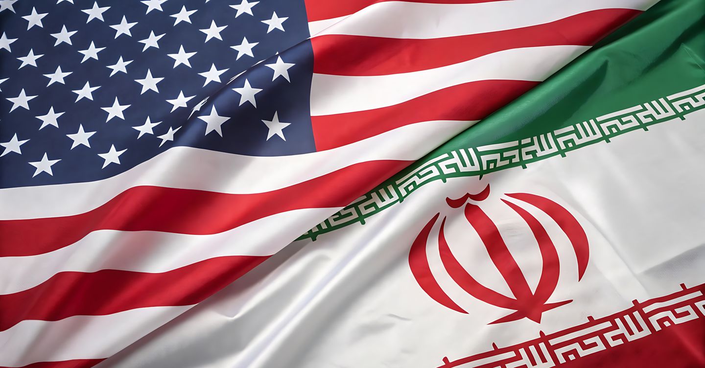 Voli Iran, sanzioni Usa: il primo giorno di applicazione tra sfide e cedimenti Voli Iran, sanzioni Usa: il primo giorno di applicazione tra sfide e cedimenti