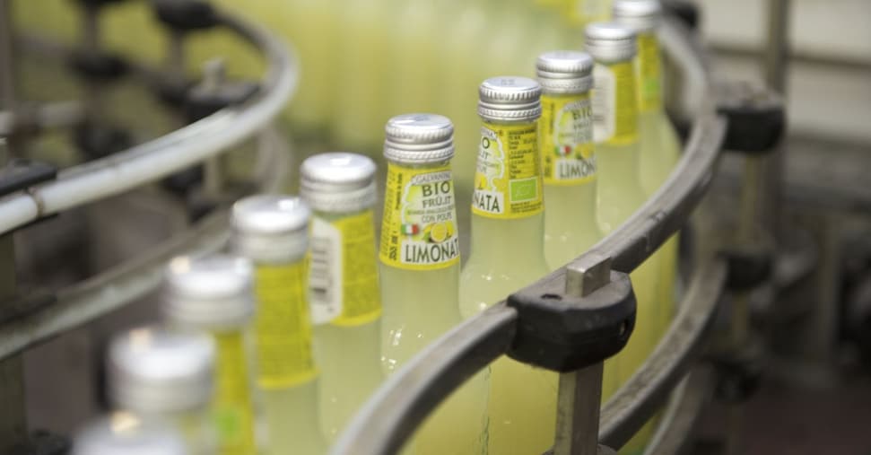 Assobibe: «Sugar tax da abolire, 1 miliardo di investimenti bloccati per il 2027» Assobibe: «Sugar tax da abolire, 1 miliardo di investimenti bloccati per il 2027»