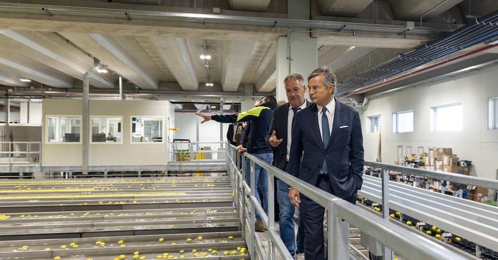 Invitalia, 37,5 milioni di investimenti con Melinda. Mattarella in visita a Cles Invitalia, 37,5 milioni di investimenti con Melinda. Mattarella in visita a Cles