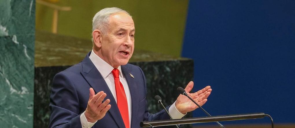 Il primo ministro israeliano Benjamin Netanyahu interviene durante il dibattito generale dell'81ª sessione dell'Assemblea Generale delle Nazioni Unite (UNGA) presso la sede delle Nazioni Unite (ONU) a New York, New York, Stati Uniti, il 24 settembre 2026.  EPA/SARAH YENESEL EPA