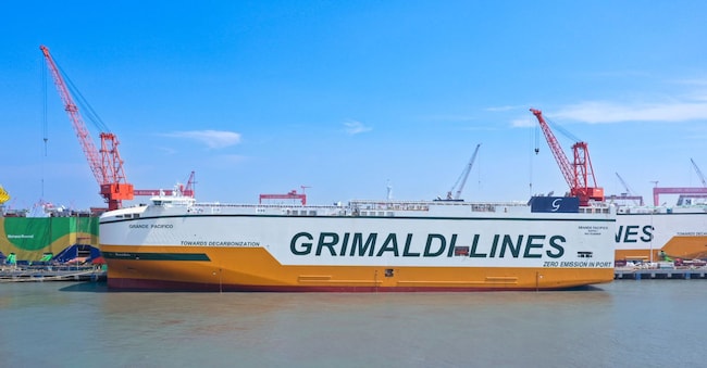 La nave pure car & truck carrier Grande Pacifico