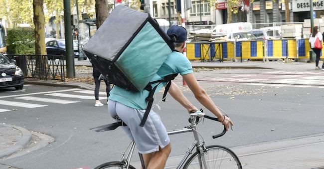 CONSEGNA CIBO FATTORINO FATTORINI FOOD DELIVERY RIDER RIDERS IMAGOECONOMICA
