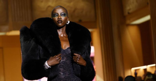 Un look Gucci PE 2027 