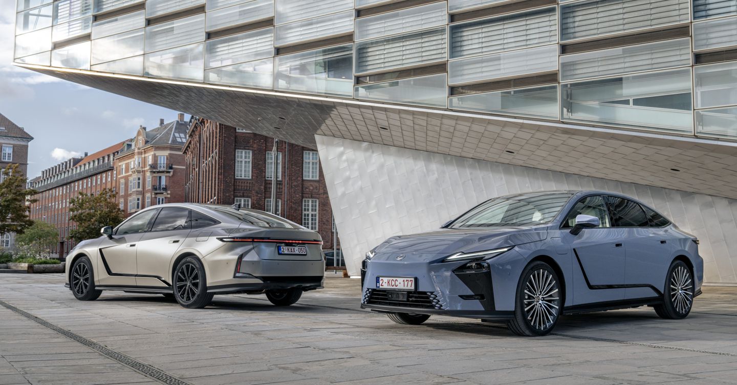 Lexus Es 300h, la prova: com’è e come va la berlina di lusso full hybrid