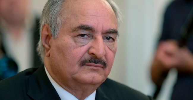 Il generale libico Khalifa Belqasim Haftar (Foto AP/Ivan Sekretarev, archivio)