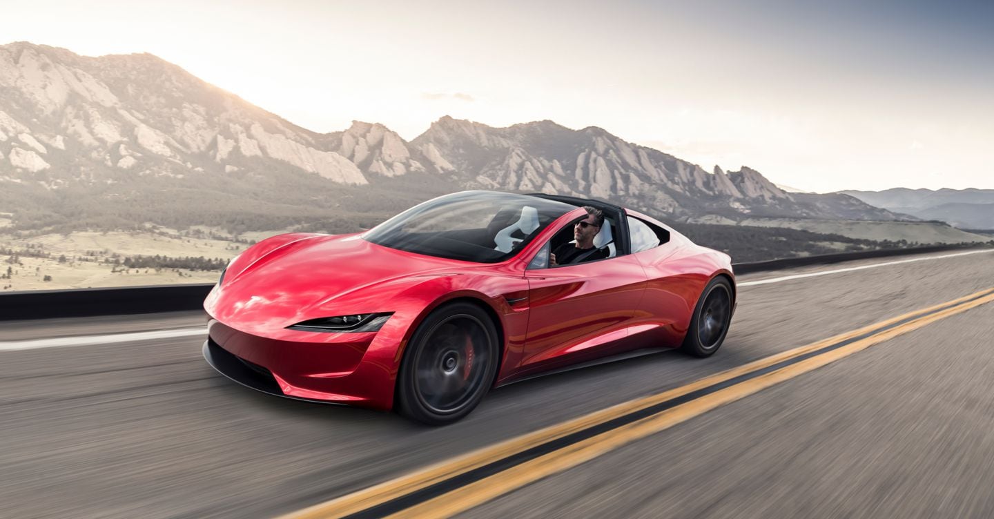 Tesla Roadster pronta al (ri)lancio. Sarà la volta buona?