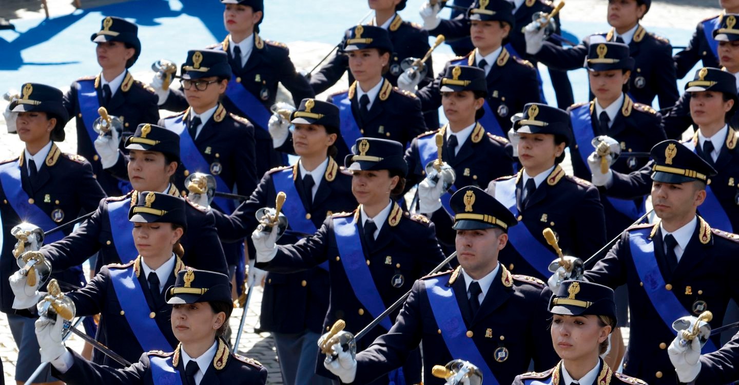 San Michele, la Polizia celebra il Patrono a Milano: 1.200 studenti alla Scala