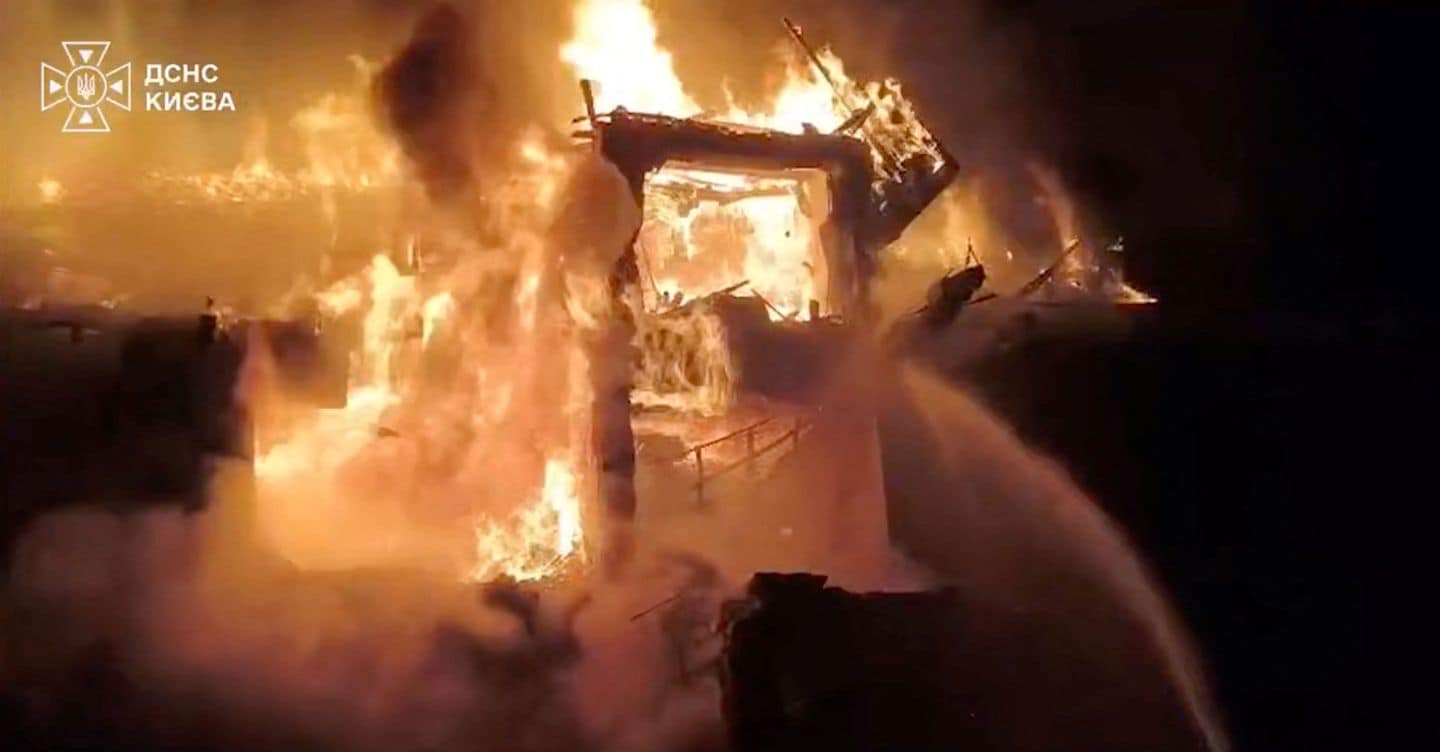 Ucraina: missili balistici russi su Kiev, 2 morti