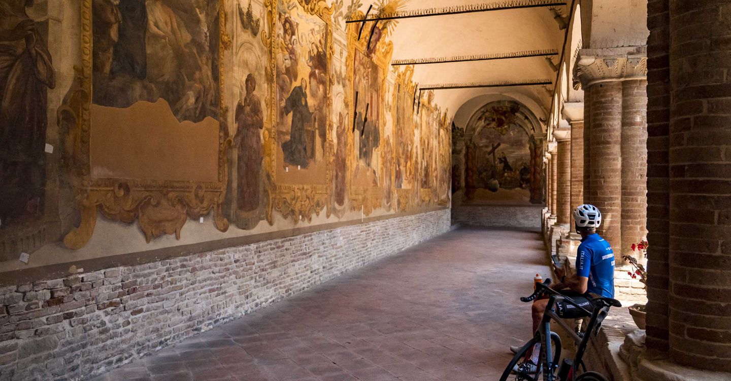 Nelle Marche in bici, la quieta meraviglia della scoperta