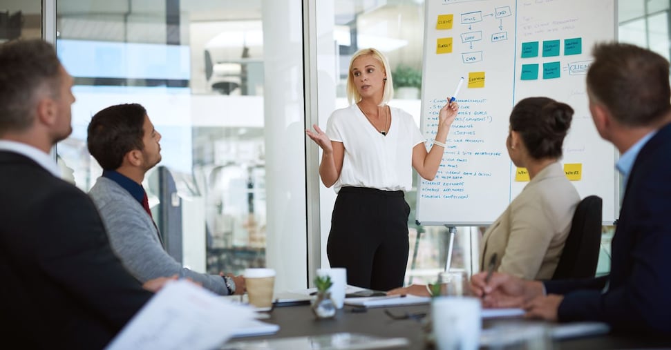 Ai e sicurezza informatica sottovalutate: un’azienda su 4 non fa formazione
