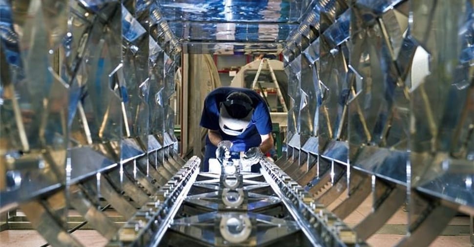 I distretti resistono, avanzo commerciale a ridosso del record