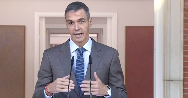 Il premier socialista Pedro Sanchez al governo da otto anni in Spagna EPA