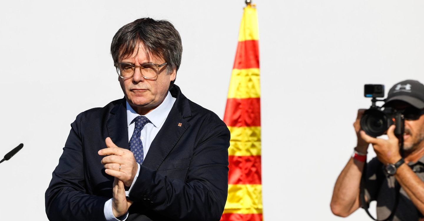 Spagna, il Tribunale Supremo revoca l’ordine di arresto per Puigdemont