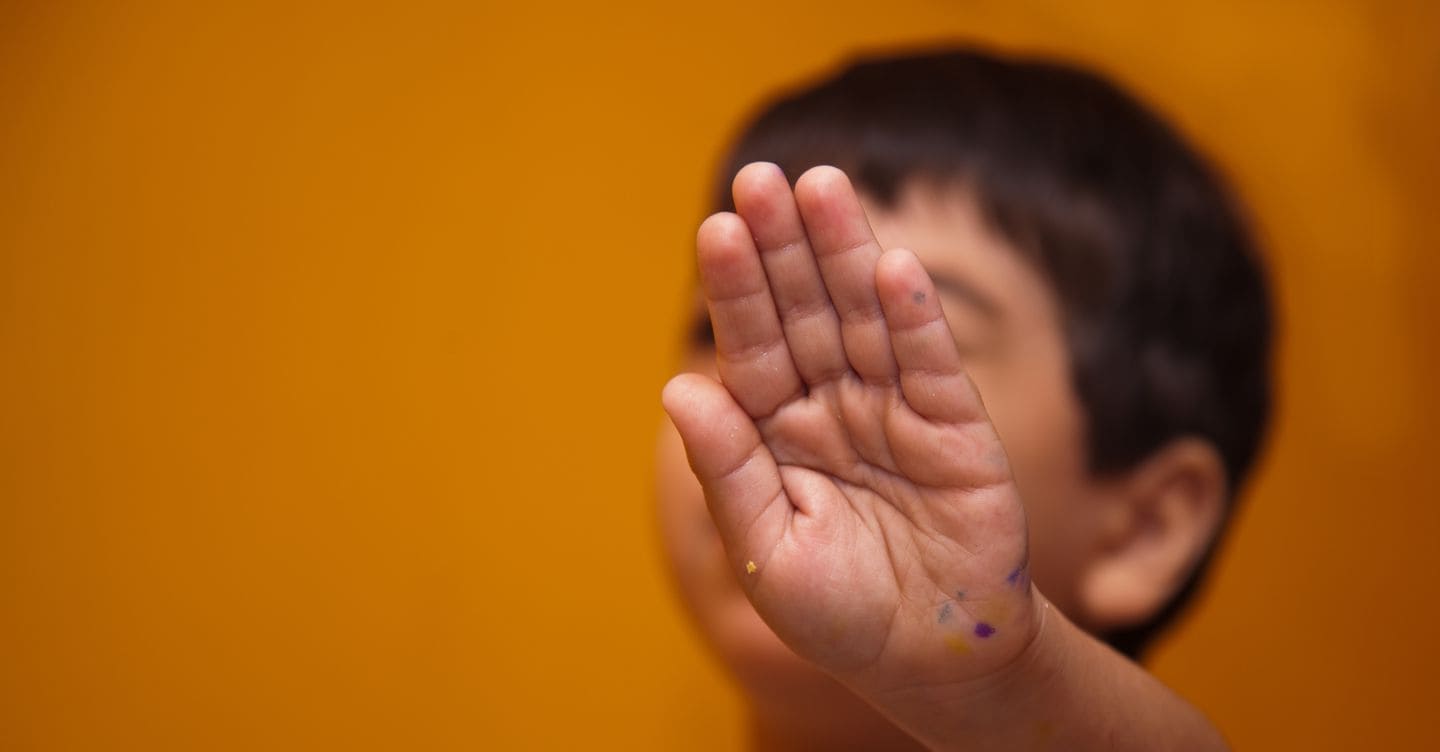 Traumi infantili, l’allarme dell’Oms: colpiscono 2 giovani su 3 e pesano su salute ed economia