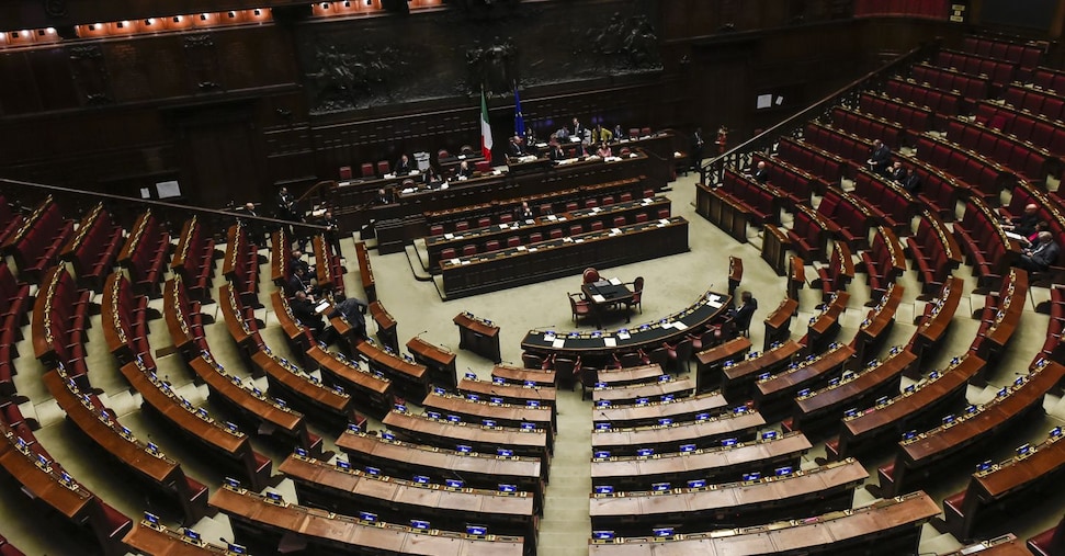 Voto anticipato, nel centrodestra partita aperta ma il boccino è in mano a Meloni Voto anticipato, nel centrodestra partita aperta ma il boccino è in mano a Meloni