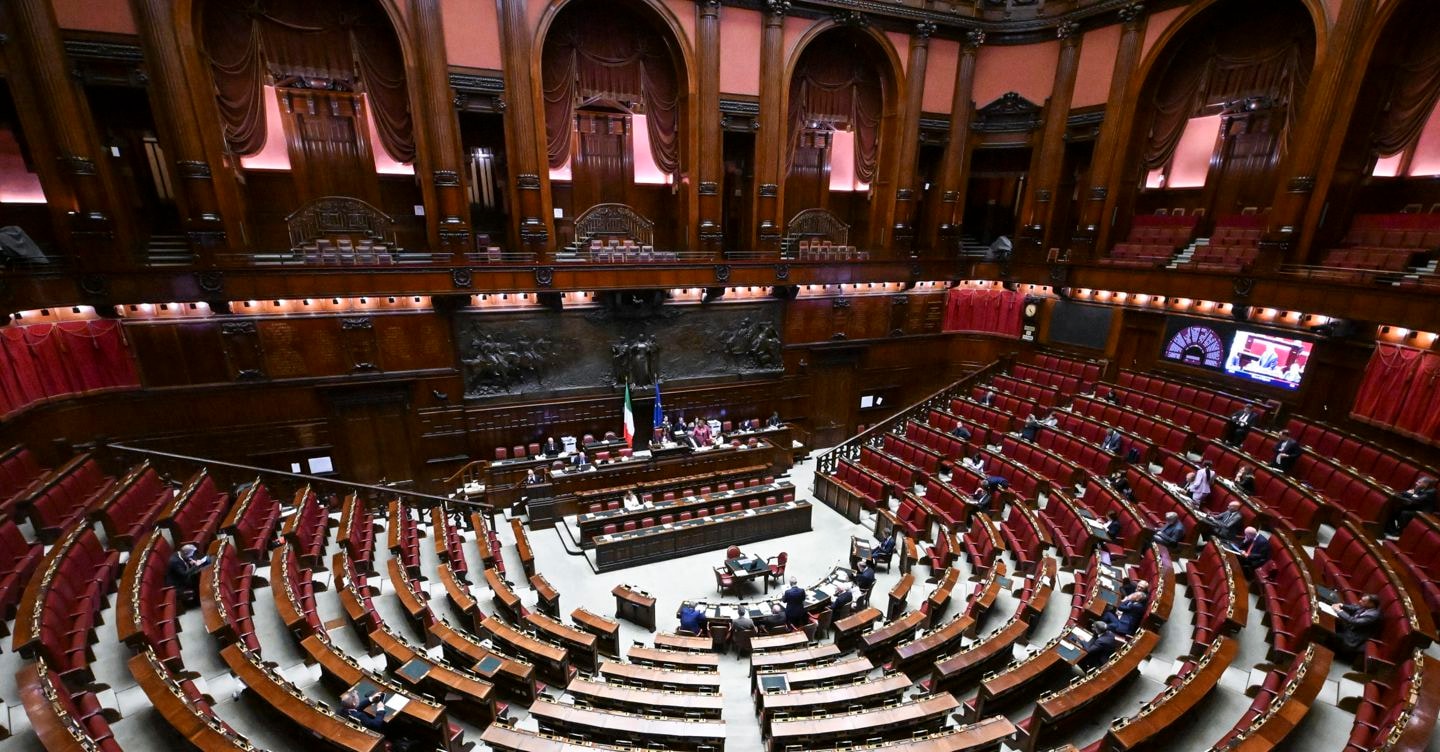 Legge elettorale, il governo pone la fiducia su tre articoli chiave: election day a maggio