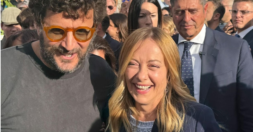 Legge elettorale, il plauso di Meloni e la strategia: preparare il voto in primavera senza dirlo