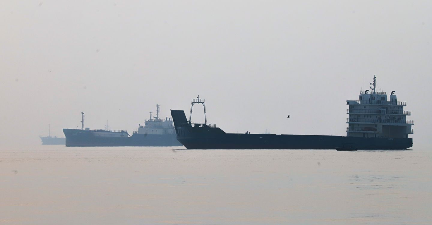 Guerra ultime notizie. Iran, Pasdaran minacciano: «Attacchi a navi non autorizzate in tutta la regione, non solo a Hormuz»
