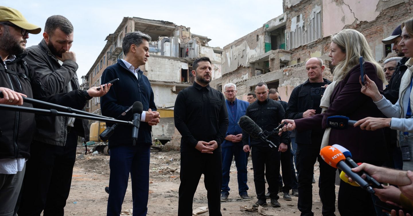 Zelensky a Trump: «Scelgono gli ucraini il loro leader». Bessent: «Europa ipocrita»