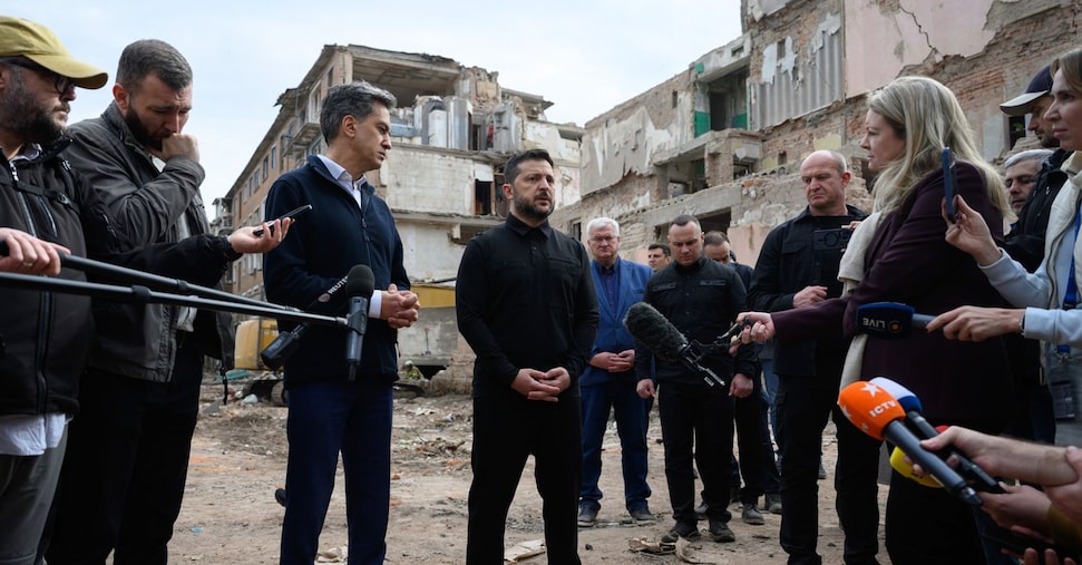 Zelensky a Trump: «Scelgono gli ucraini il loro leader». Bessent: «Europa ipocrita» Zelensky a Trump: «Scelgono gli ucraini il loro leader». Bessent: «Europa ipocrita»