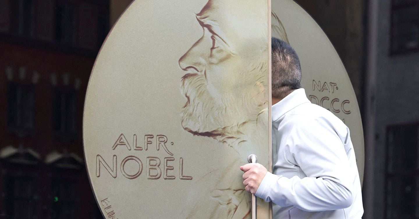 Nobel 2026 per l’economia a Robert E. Hall e Michael Woodford