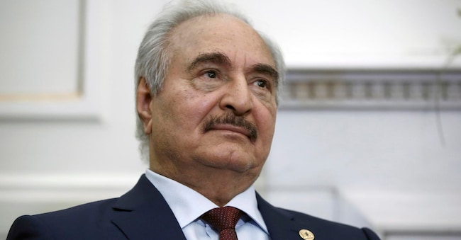Il comandante dell'Esercito Nazionale Libico  Khalifa Haftar (EPA)