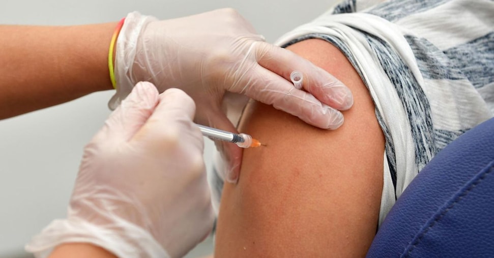 Influenza, gli esperti: quando vaccinarsi e chi deve farlo