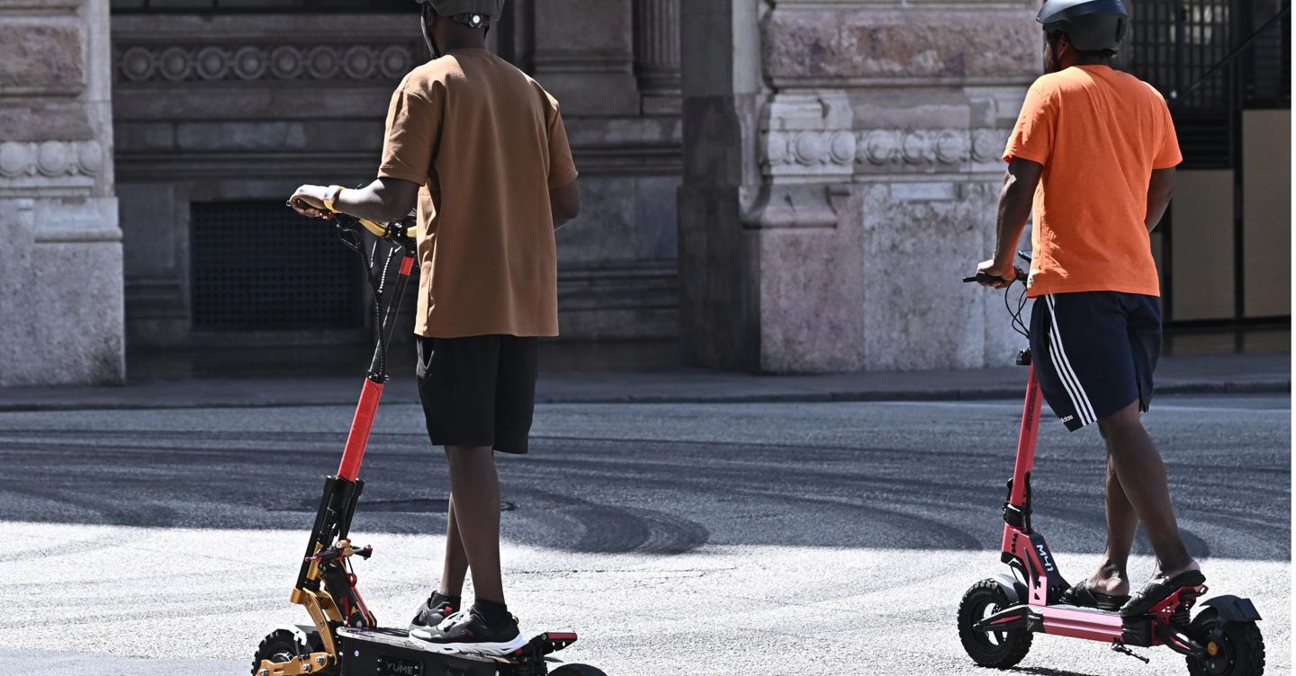 Nuovo codice della strada: multe modulari per eccesso di velocità, ok alla guida autonoma
