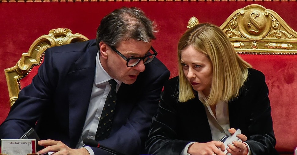 Oggi consiglio dei ministri per il sì al documento di bilancio e al decreto ex Ilva