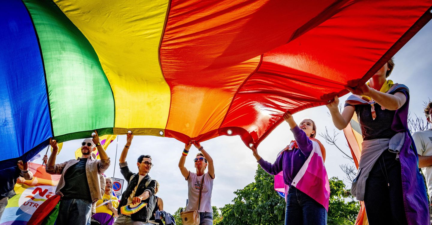 Ungheria vara prima legge che abolisce le norme anti Lgbtq+ di Orban
