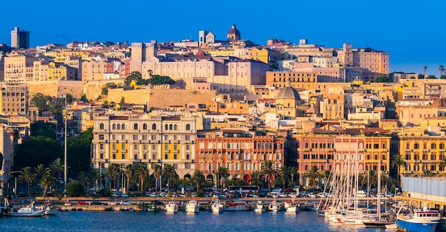 Vista di Cagliari (Adobe Stock)