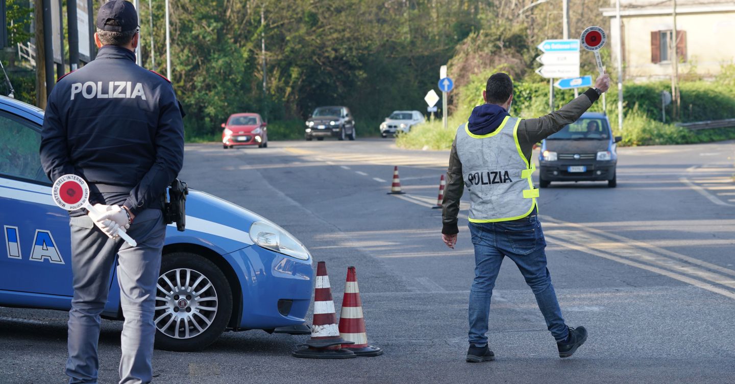 Codice della strada, pugno di ferro sull’Rc auto: multe fino a 4mila euro per chi circola senza polizza