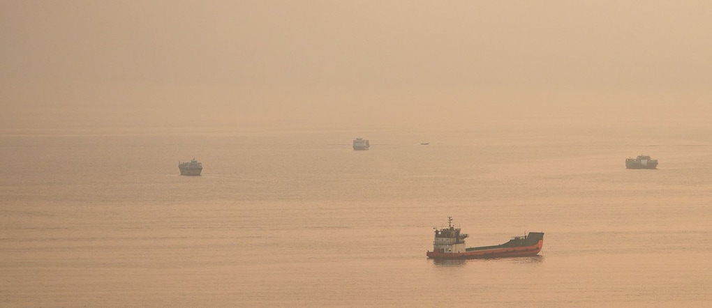 Lo Stretto di Hormuz , visto dall’Oman REUTERS/Stringer/File Photo REUTERS