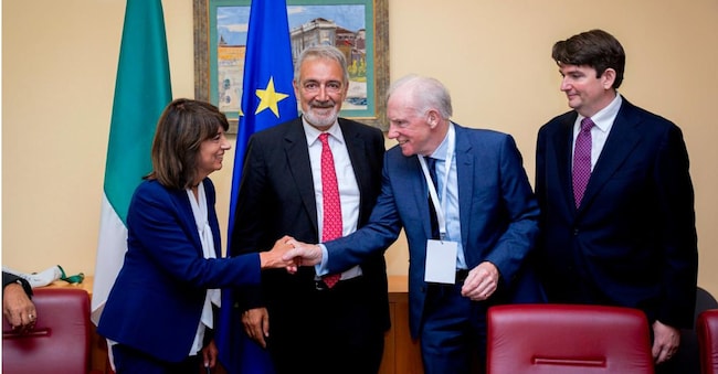 Da sinistra, la vicepresidente della Regione Lazio Roberta Angelilli e il governatore del Lazio Francesco Rocca
