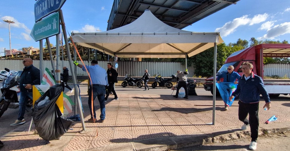 Fin de la grève à l'ex-Ilva de Tarente après le déblocage des routes