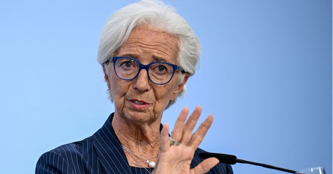 FOTO D'ARCHIVIO: La presidente della Banca centrale europea Christine Lagarde interviene durante una conferenza stampa al termine di una riunione del Consiglio direttivo della Bce presso la residenza degli ospiti della Deutsche Bundesbank a Berlino, in Germania, il 10 settembre 2026. REUTERS/Annegret Hilse/Foto d'archivio REUTERS