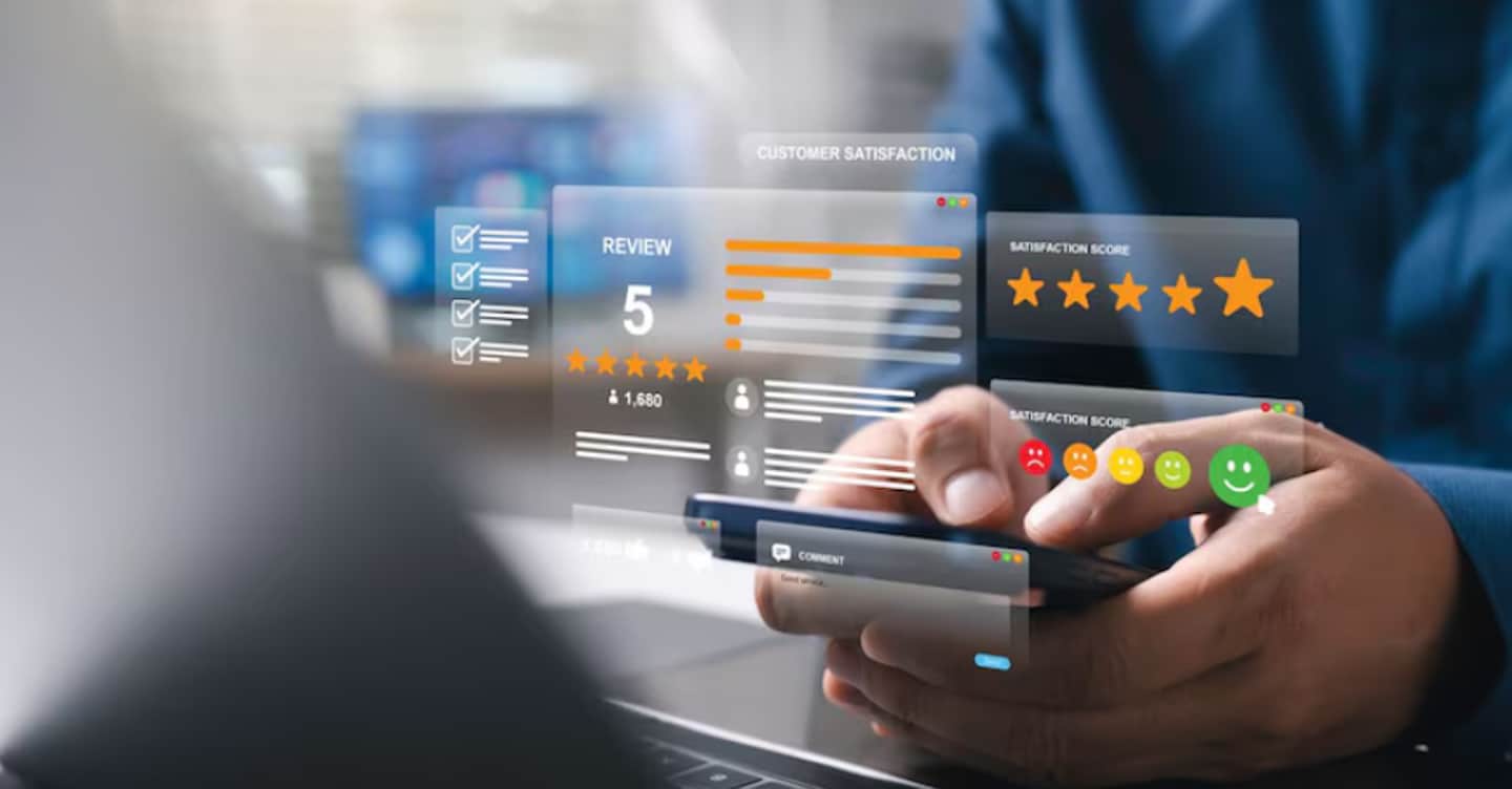Recensioni online, dalla prova d’acquisto alla stretta sui giudizi in cambio di vantaggi: le linee guida Antitrust