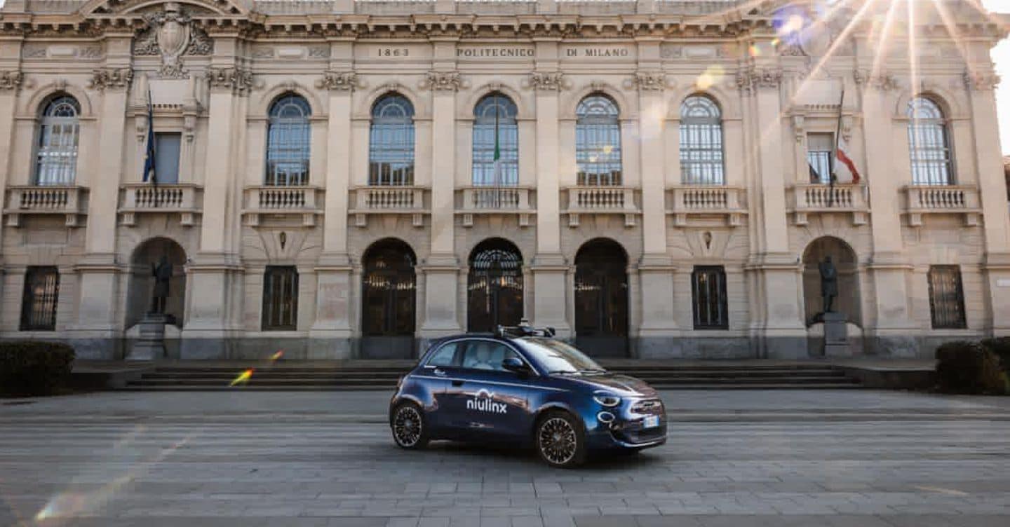 Niulinx: con queste regole addio alla guida autonoma in Italia