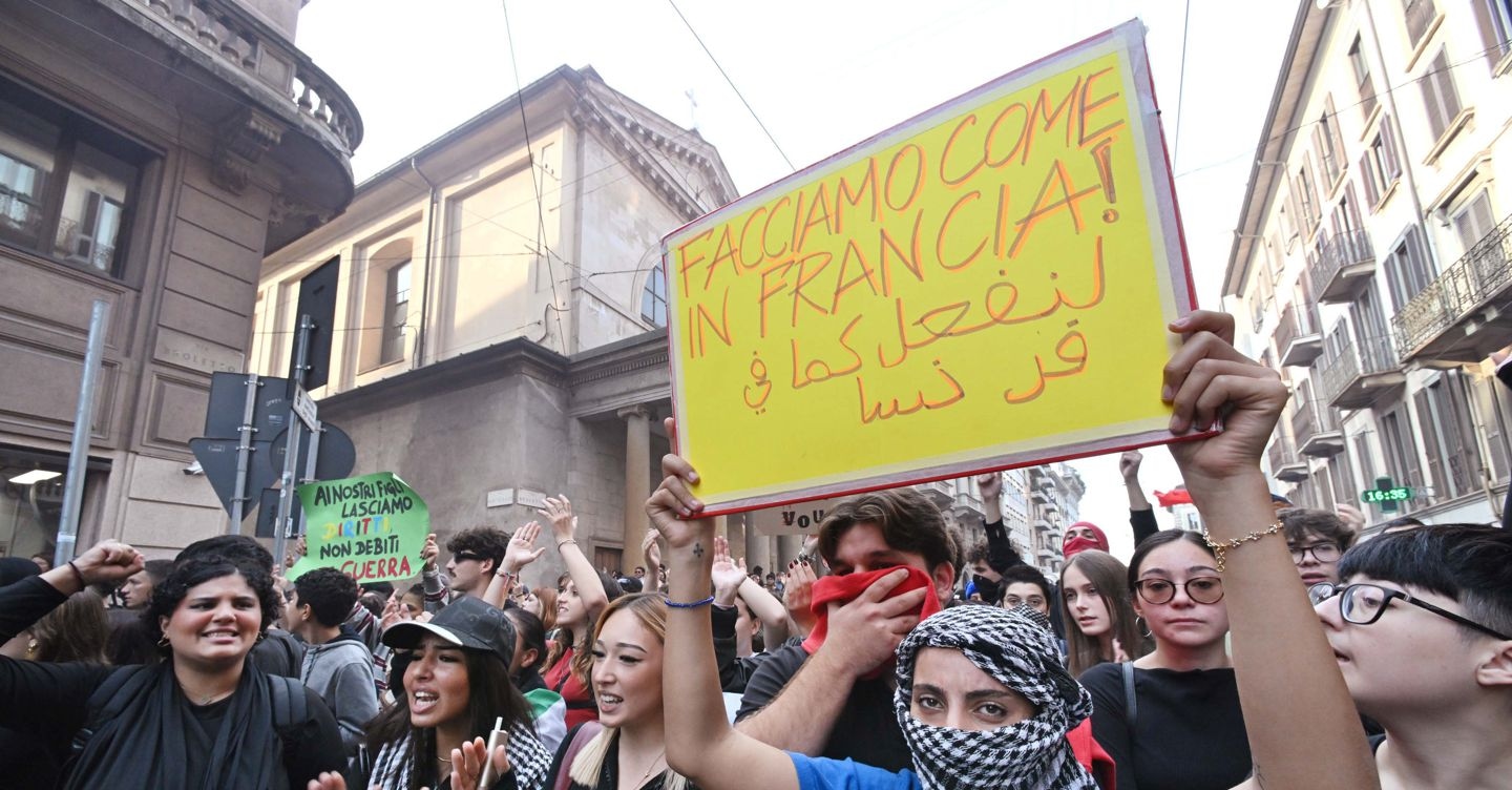 Le chat online della paura e la mappa delle prossime proteste