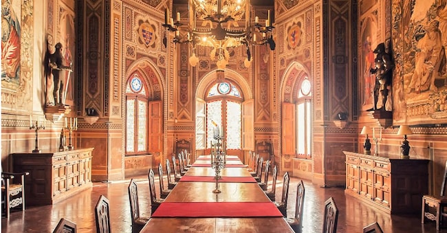 La sala nel Castello di Brolio, appartenente alla cantina Barone Ricasoli, nel Chianti: è stata fondata nel 1141