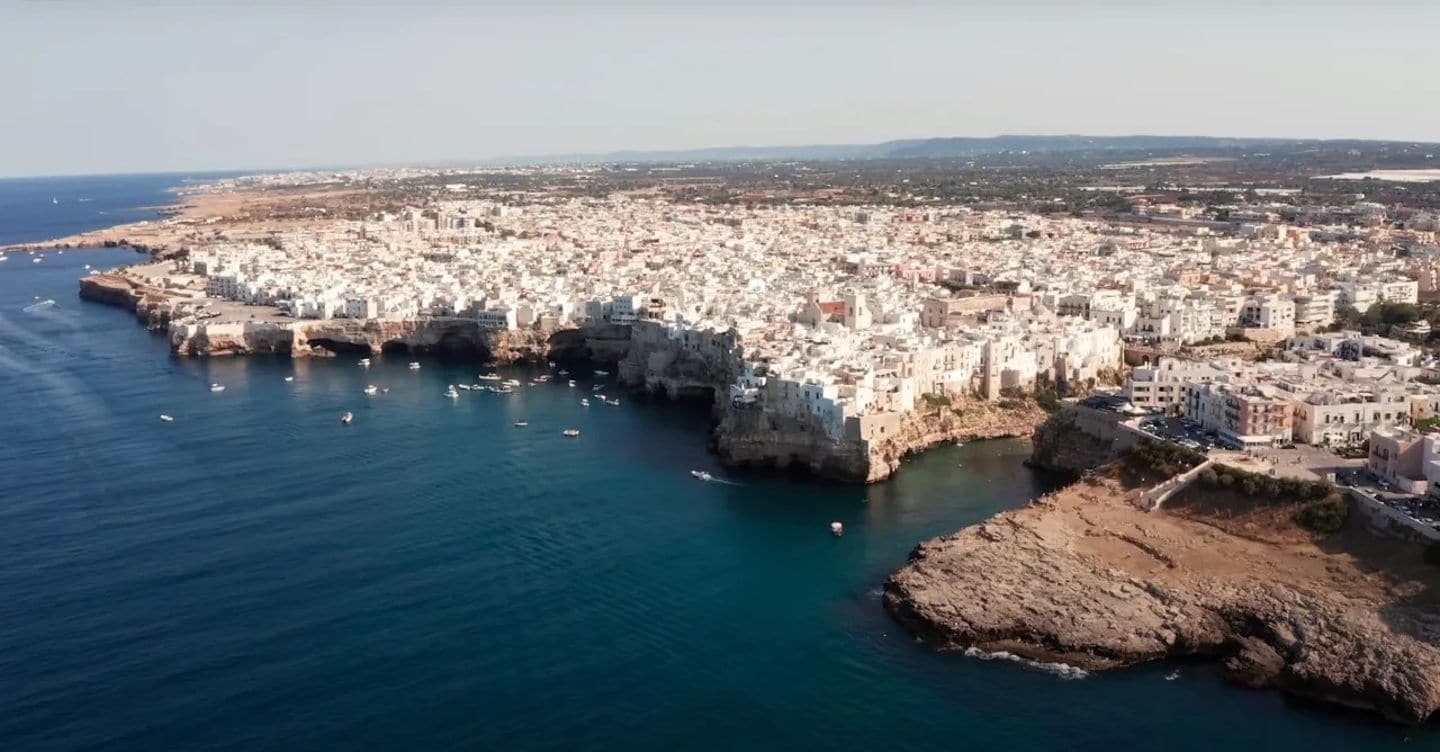 Affitti brevi, la stretta arriva in Puglia: la Regione anticipa le regole europee