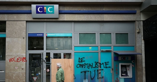 Il capitalismo uccide. Paris, France, October 21, 2026. REUTERS/Stephane Mahe REUTERS