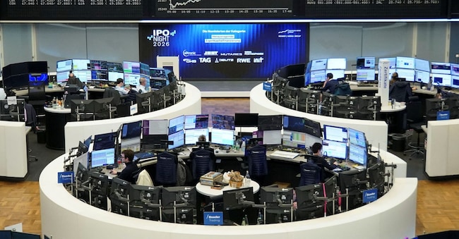  REUTERS