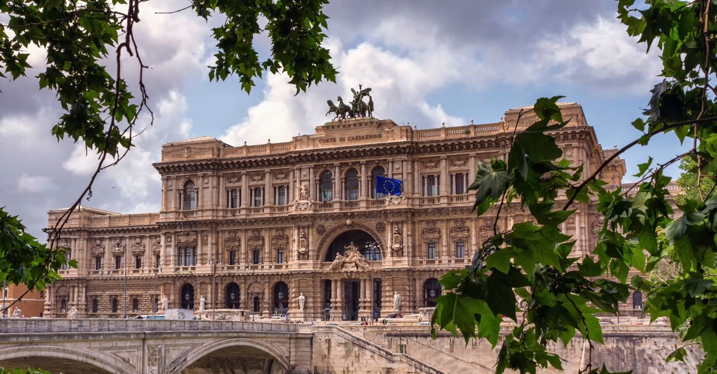 Corte di cassazione, cassation court by cloudy day, Roma, Italy Elenarts - stock.adobe.com