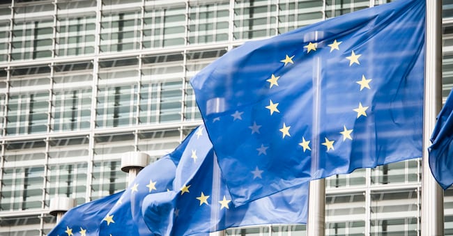 02/03/2015 Bruxelles, bandiere dell'Europa davanti alla sede della Commissione Europea Photoshot / AGF