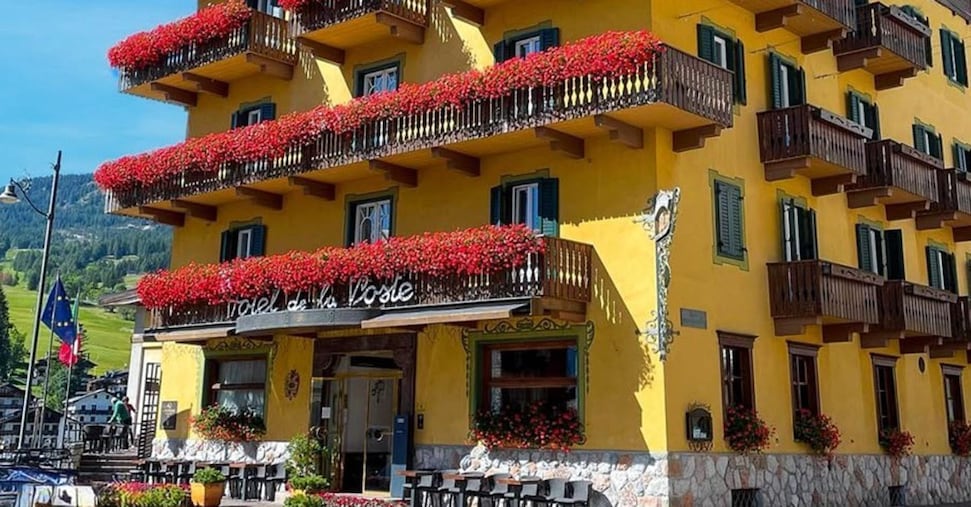 Cortina, lo storico Hotel de la Poste acquisito dalla famiglia di Alberto Vacchi