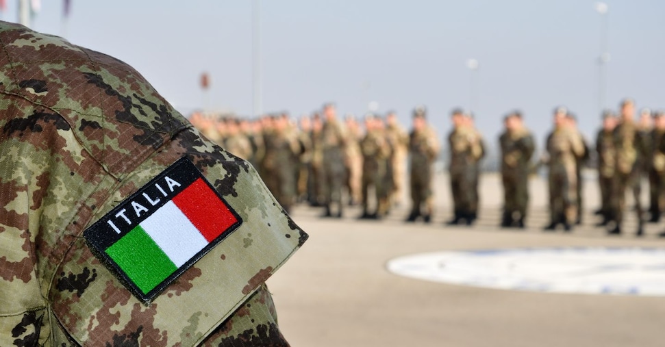 Difesa, bando per 2.300 volontari in ferma iniziale dell’Esercito: ecco chi può partecipare e come fare domanda Difesa, bando per 2.300 volontari in ferma iniziale dell’Esercito: ecco chi può partecipare e come fare domanda