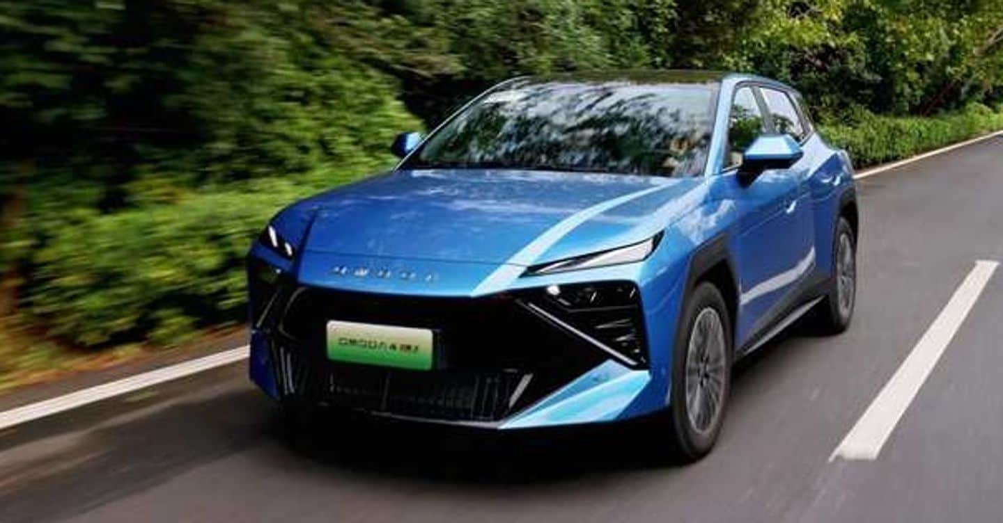 Omoda 4, prova in anteprima (in Cina) della versione Shs-h full hybrid